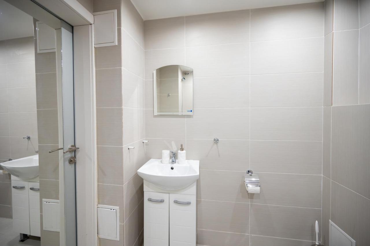 Spacious 1Bdr Apartment Near City Center Sofia Extérieur photo