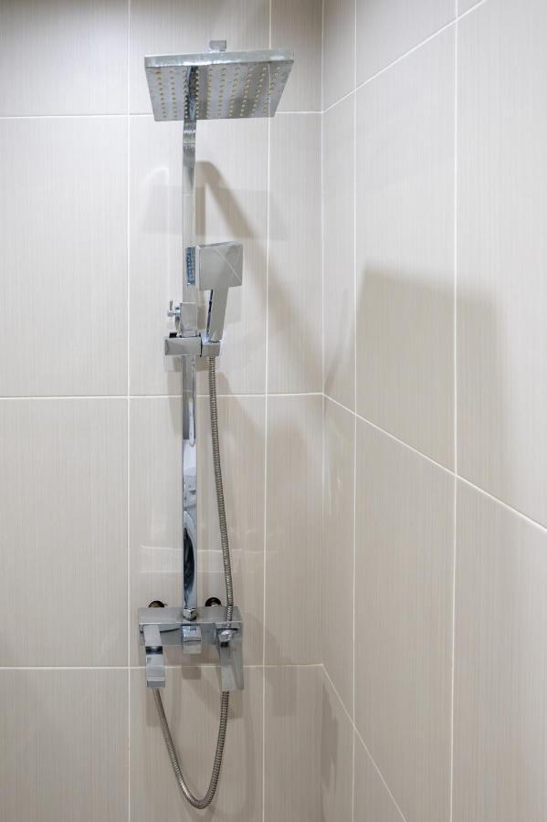 Spacious 1Bdr Apartment Near City Center Sofia Extérieur photo